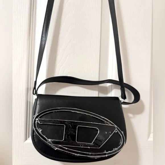 Bag - Picture 1 of 4